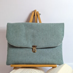 Pochette à livre velours bleue