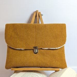 Pochette à livre velours ocre