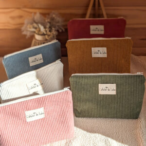 Trousse de toilette - 11 coloris au choix